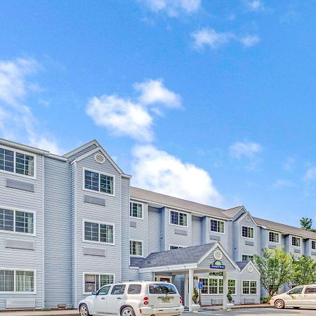 Days Inn By Wyndham Sturbridge Zewnętrze zdjęcie